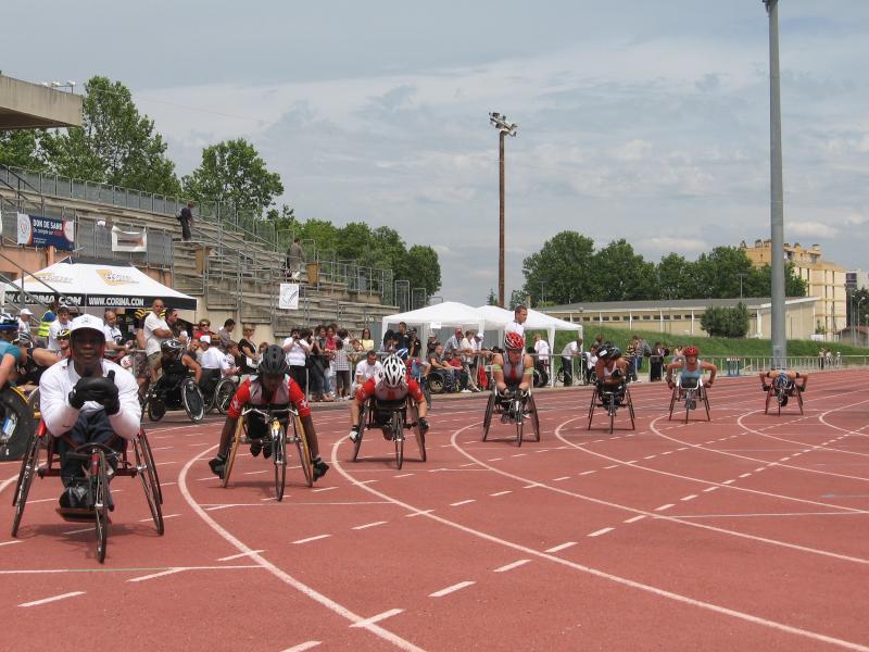 Meeting internacional de atletismo de handisport en Avignon