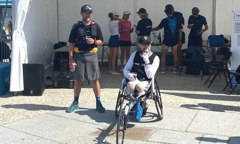 Saint Malo, Géraud Paillot bat le record du monde de paratriathlon